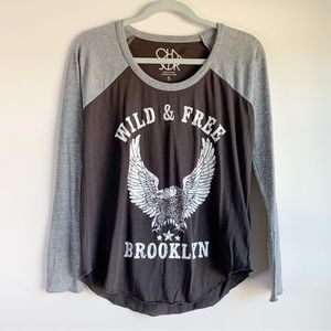 CHASER "Wild & Free Brooklyn" Scoop Neck Raglan Tee Black Gray Size Small Cotton